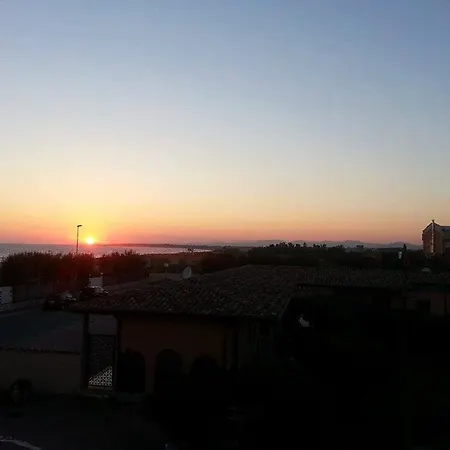 Venosta فندق 2*