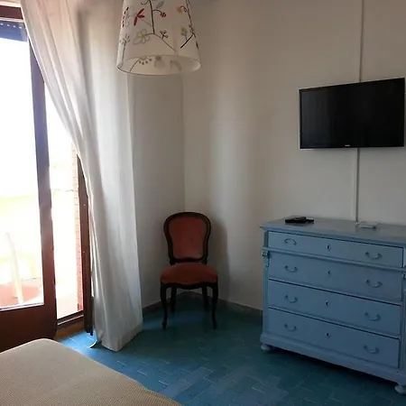 Venosta فندق