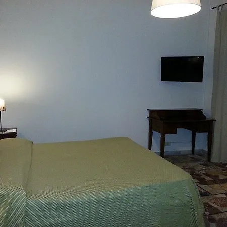 فندق Venosta 2*
